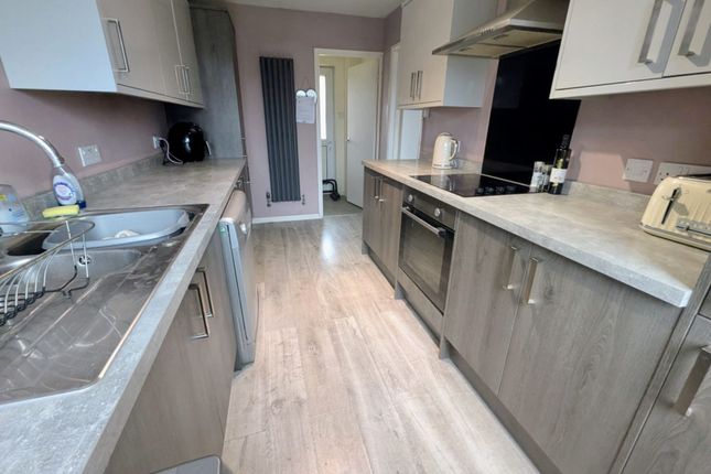 29, West Drive, Tattershall, Lincoln photo 4