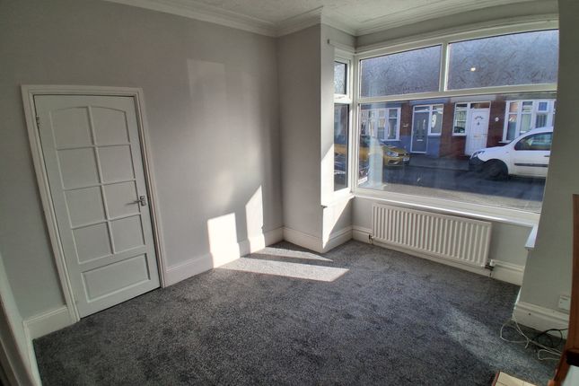 10 Falkirk Street, Falkirk Street, Thornaby, TS17, Thornaby photo 2