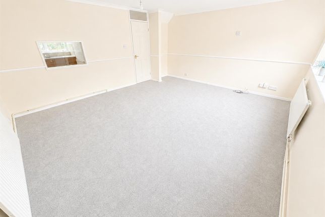 1, Dresden Close, Corby photo 3