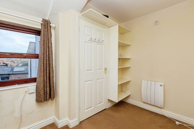 1, Styles Court, Wood Street, Aylesbury photo 2