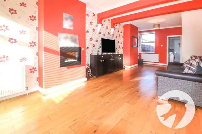 61, The Nursery, Erith photo 2