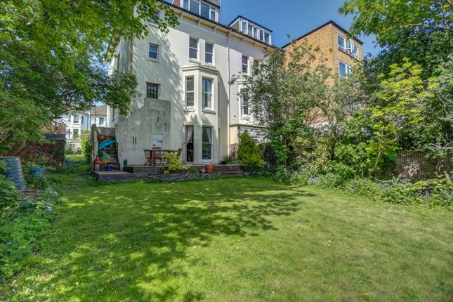 38 Clermont Terrace, Brighton photo 4