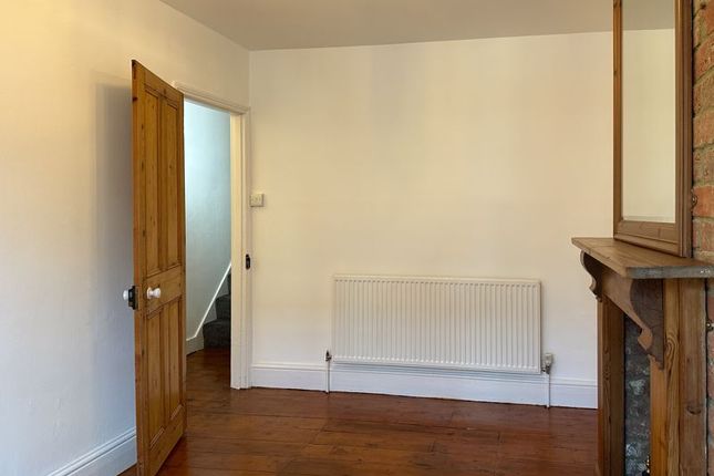 Terraced house to rent in Marston Street, Oxford