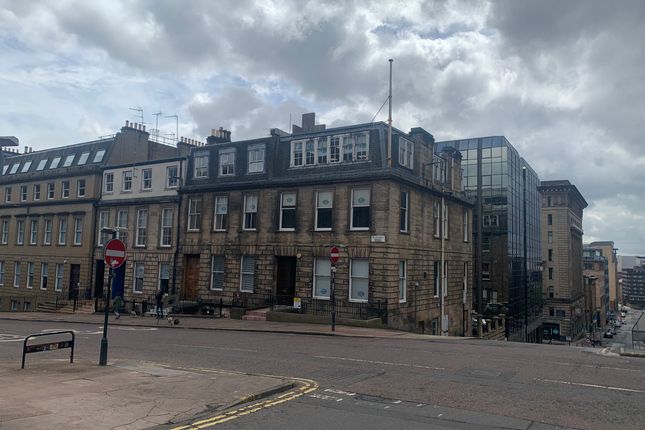 Office to let in St Vincent Street, Glasgow