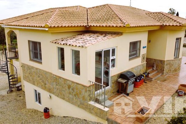 Villa for sale in Suburban Cabuzana, Vera, Almería, Andalusia, Spain