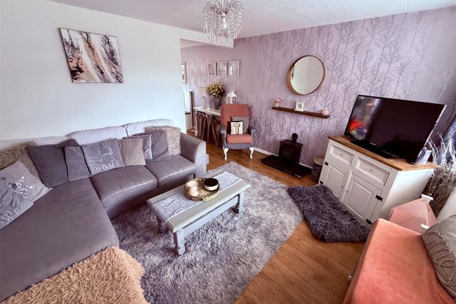 37, Eastleigh Drive, Mansfield Woodhouse photo 4