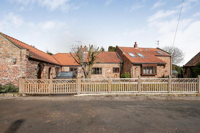 Hall Barn Cottage4.Jpg