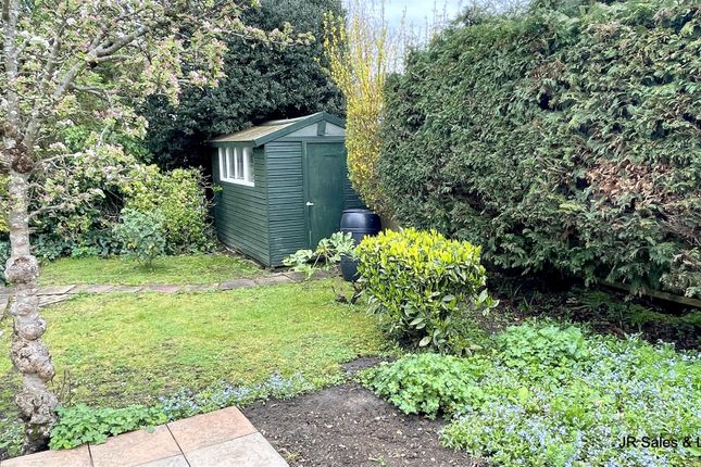 Detached bungalow for sale in Rosewood Drive, Crews Hill, Enfield