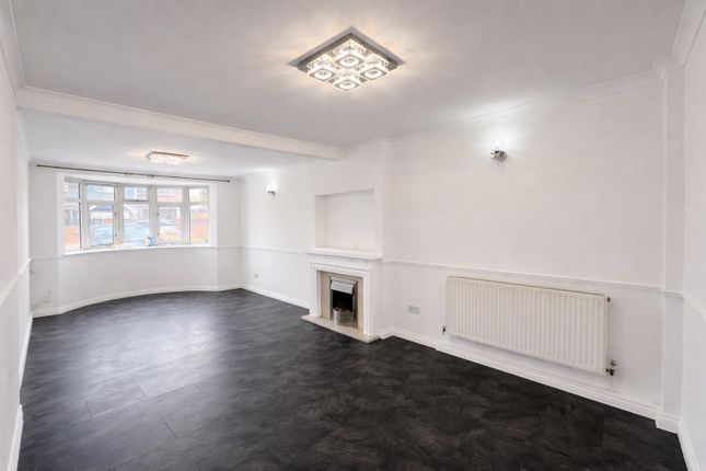 67, Southville Road, Feltham photo 3