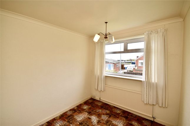 29, Dorset Avenue, Oldham photo 4
