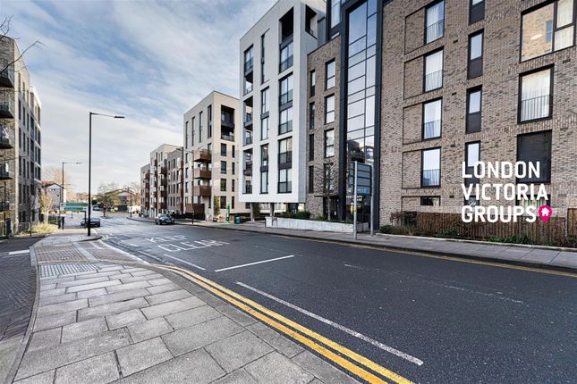 1-bed flat on Flat 16, Wenborn Building, 23 Penny Brookes Street, London, £431,000