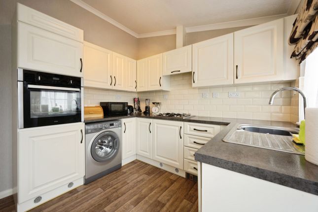 59A, Folly Park, Clapham photo 4