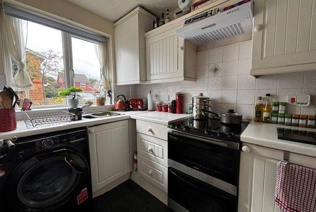 13, Hawthorn Close, Cullompton photo 2