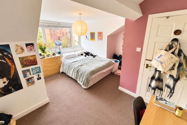 198 Burley Road, LEEDS photo 5