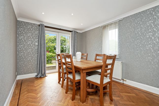 63, Wisp Green, The Wisp, Edinburgh photo 4