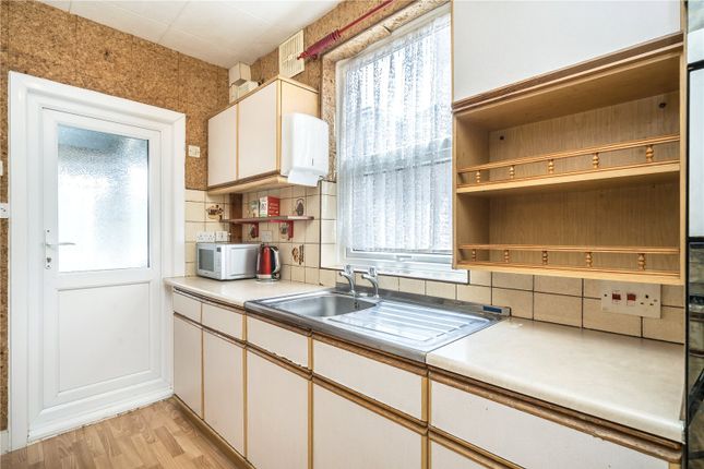 Terraced house for sale in Bexhill Road, Brockley