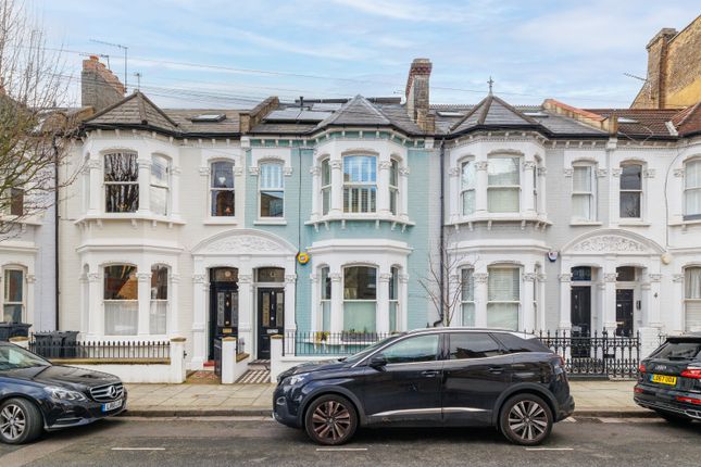 Terraced house for sale in Gironde Road, Fulham