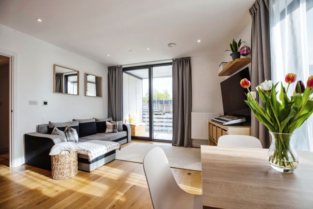 Flat for sale in Station Road, Lewisham