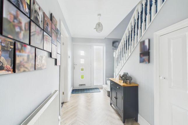 11, Westlands Road, Sproatley photo 3