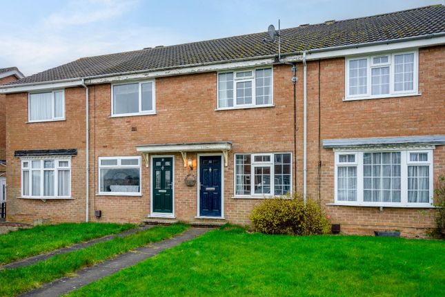 Town house for sale in Ostlers Close, Copmanthorpe, York