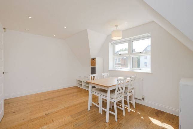 Bonsor House ,Flat 7, Merton Road, London photo 3