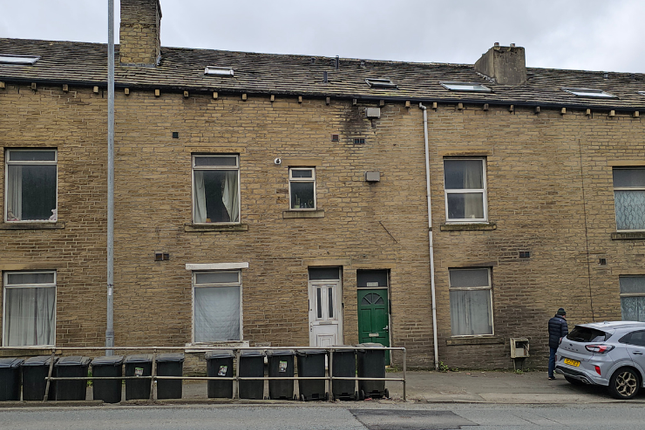 Thumbnail Flat for sale in Beacon Hill Road, Halifax