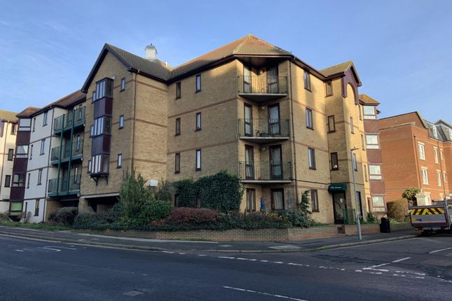 Flat to rent in Victoria Road, Ramsgate