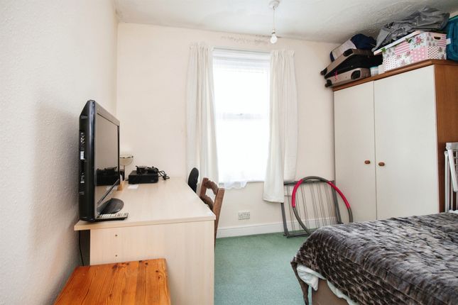 Flat for sale in Castle Road, Winton, Bournemouth