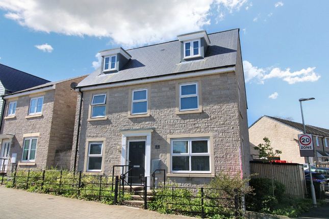 Detached house for sale in Cowleaze, Ridgeway Farm, Swindon SN5