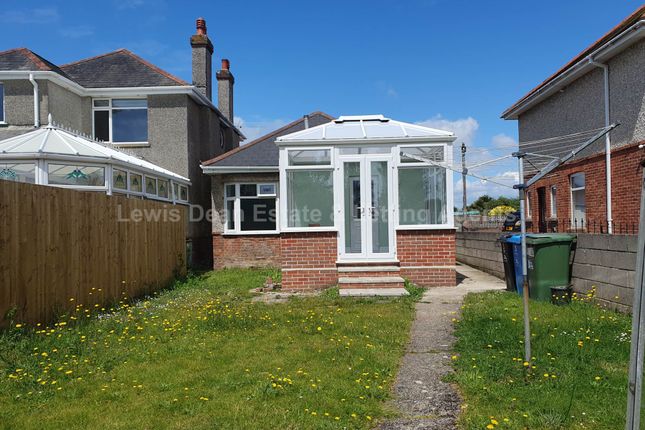3, Ashmore Crescent, Poole photo 4