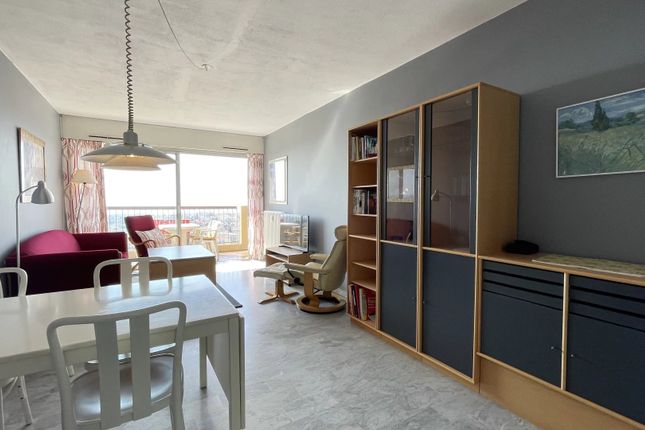 Apartment for sale in Cagnes-Sur-Mer, Provence-Alpes-Cote D'azur, France