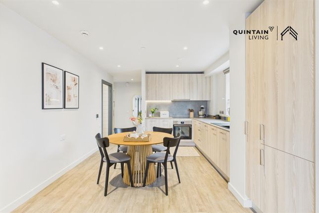 Solar, 3 Marley Street London, Wembley Park photo 2