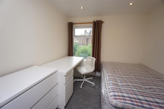 240, Shoreham Street, Sheffield photo 3