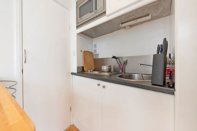 Flat 3, 62A, Fleet Street, London photo 4