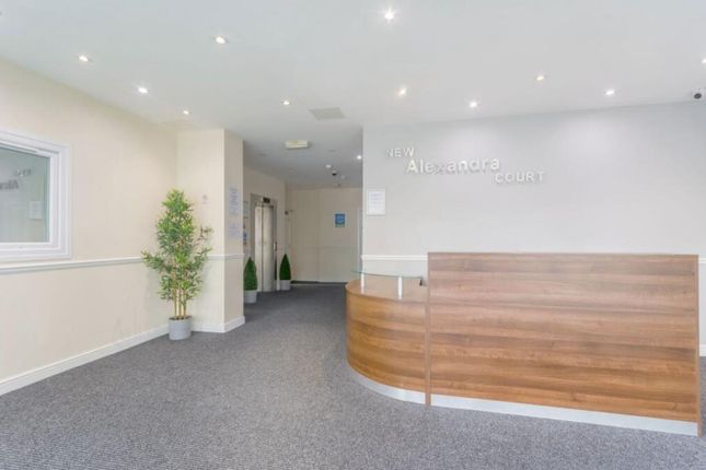 Apartment 34, The New Alexandra Court, Woodborough Road, Nottingham photo 4