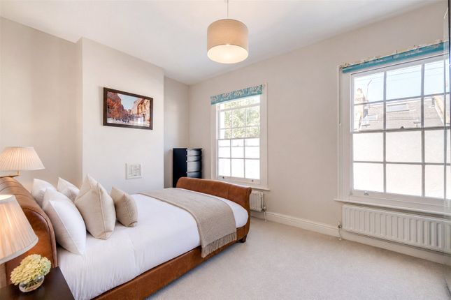17, Orbain Road, London photo 3