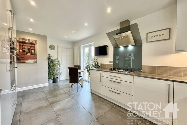 46 Limestone Rise, Mansfield photo 4
