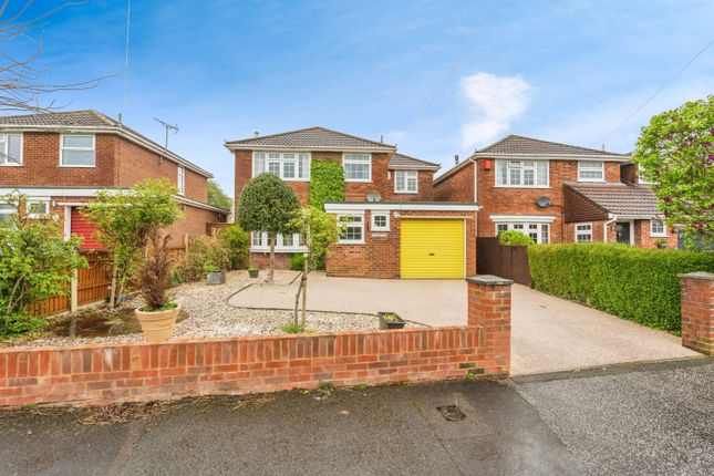 Detached house for sale in Drake Close, Marchwood, Southampton, Hampshire
