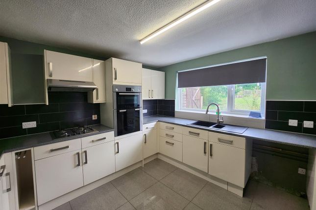 26, Holcot Road, Coalway photo 3