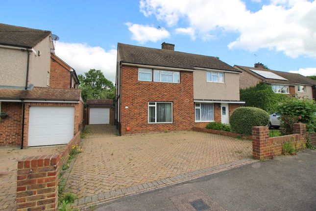 Thumbnail Semi-detached house for sale in Lingfield Road, Borough Green