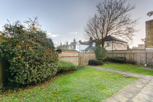 Merton Road, South Wimbledon photo 4