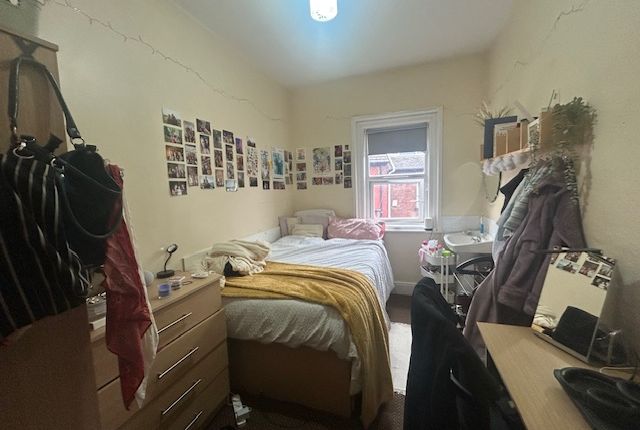 Hanover Square Woodhouse, Leeds photo 3