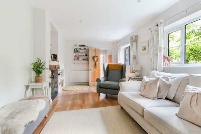 12 Palehouse Common, Uckfield photo 3