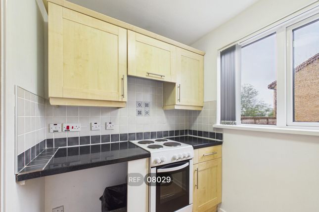 Hatton Close, Nottingham photo 2
