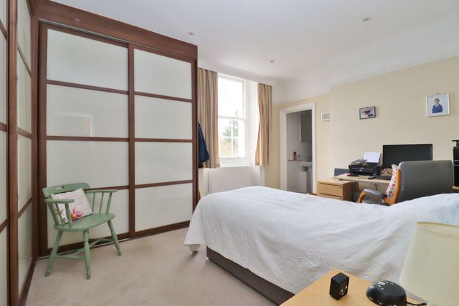 Flat for sale in Royal Victoria Country Park, Netley Abbey