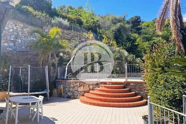 Villa for sale in Sanremo, Liguria, 18038, Italy