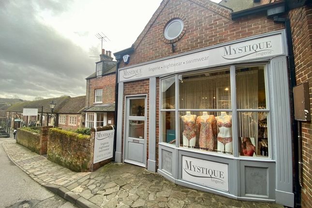 Retail premises to let in 21A High Street, Marlborough, Wiltshire