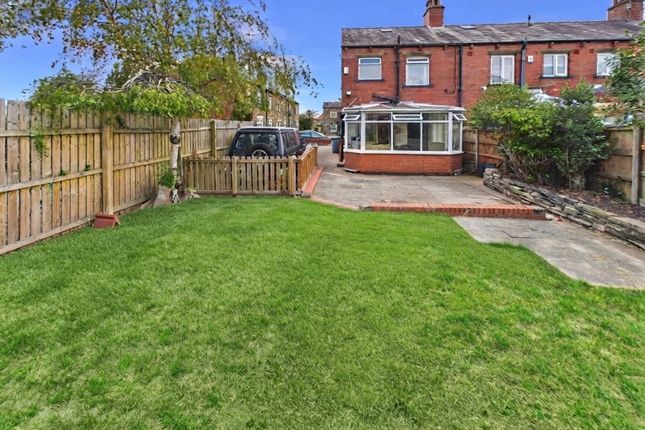 23, WELWYN AVENUE, BATLEY photo 4