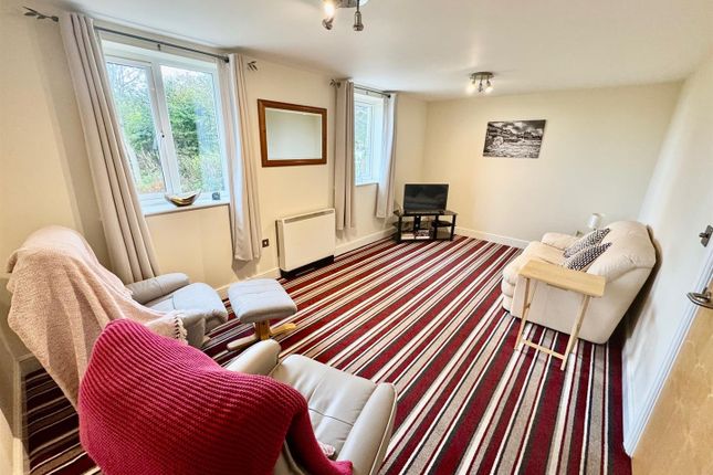 Flat 11, Headland View, Filey Road, Scarborough photo 3