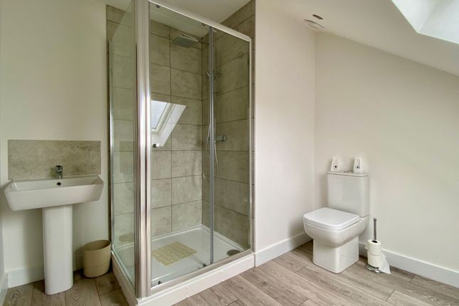 4a Sedgebrook Road, Grantham photo 5